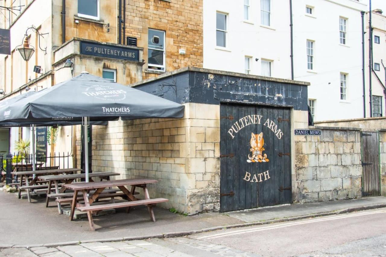 Unique 2 Bed In The Heart Of Bath With Parking Leilighet Eksteriør bilde