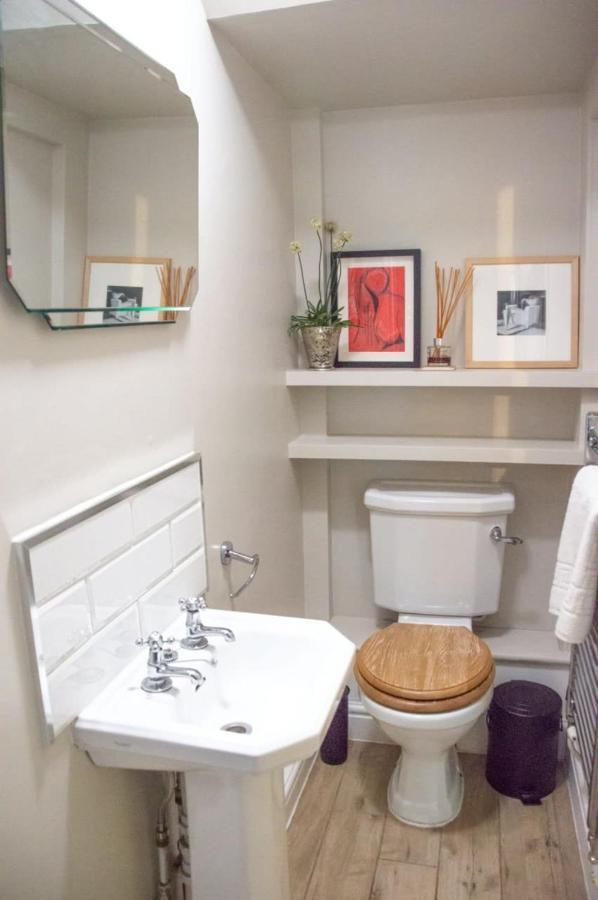 Unique 2 Bed In The Heart Of Bath With Parking Leilighet Eksteriør bilde